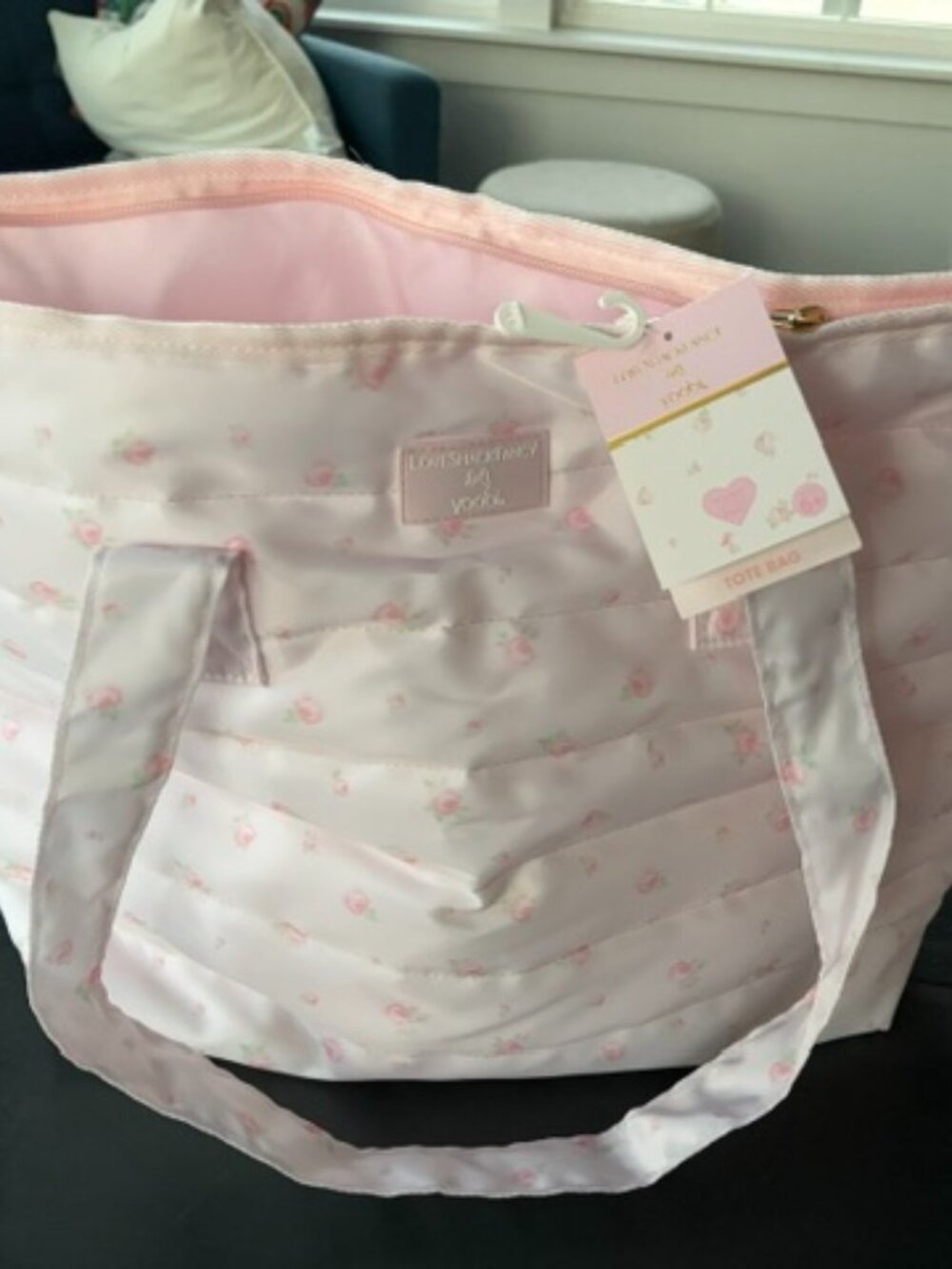 LoveShackFancy x Target - Yoobi Blooming Heirloom Ditsy Quilted Tote Bag Ballet - Picture 3 of 4